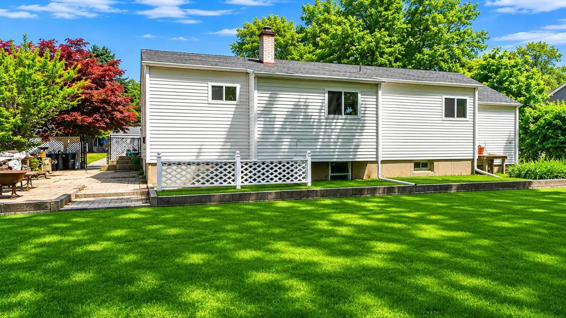 Property at 332 Delaware Avenue, Bay Shore, NY 11706 22