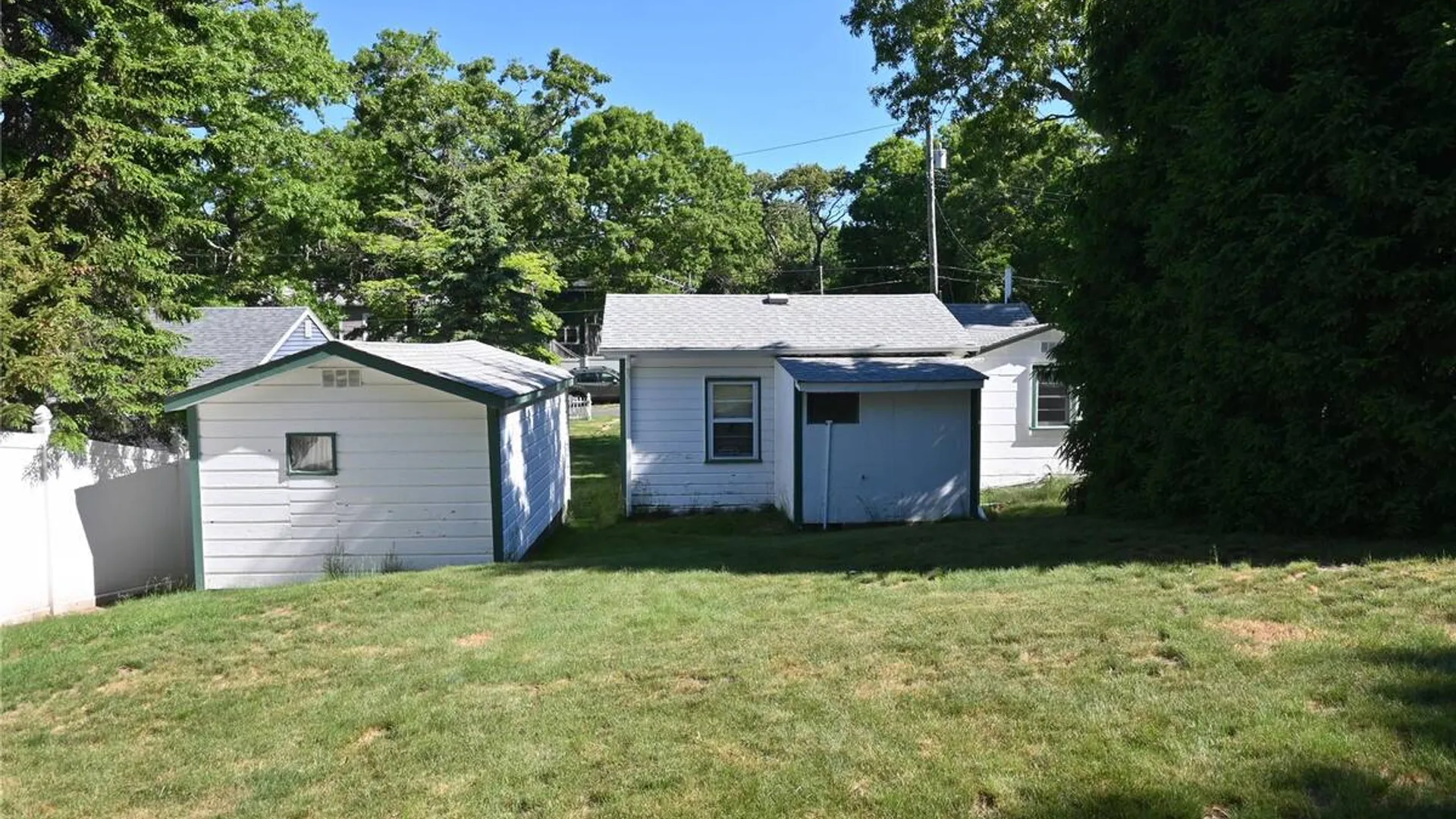 Property at 12 Midvale Avenue, Farmingville, NY 11738 12