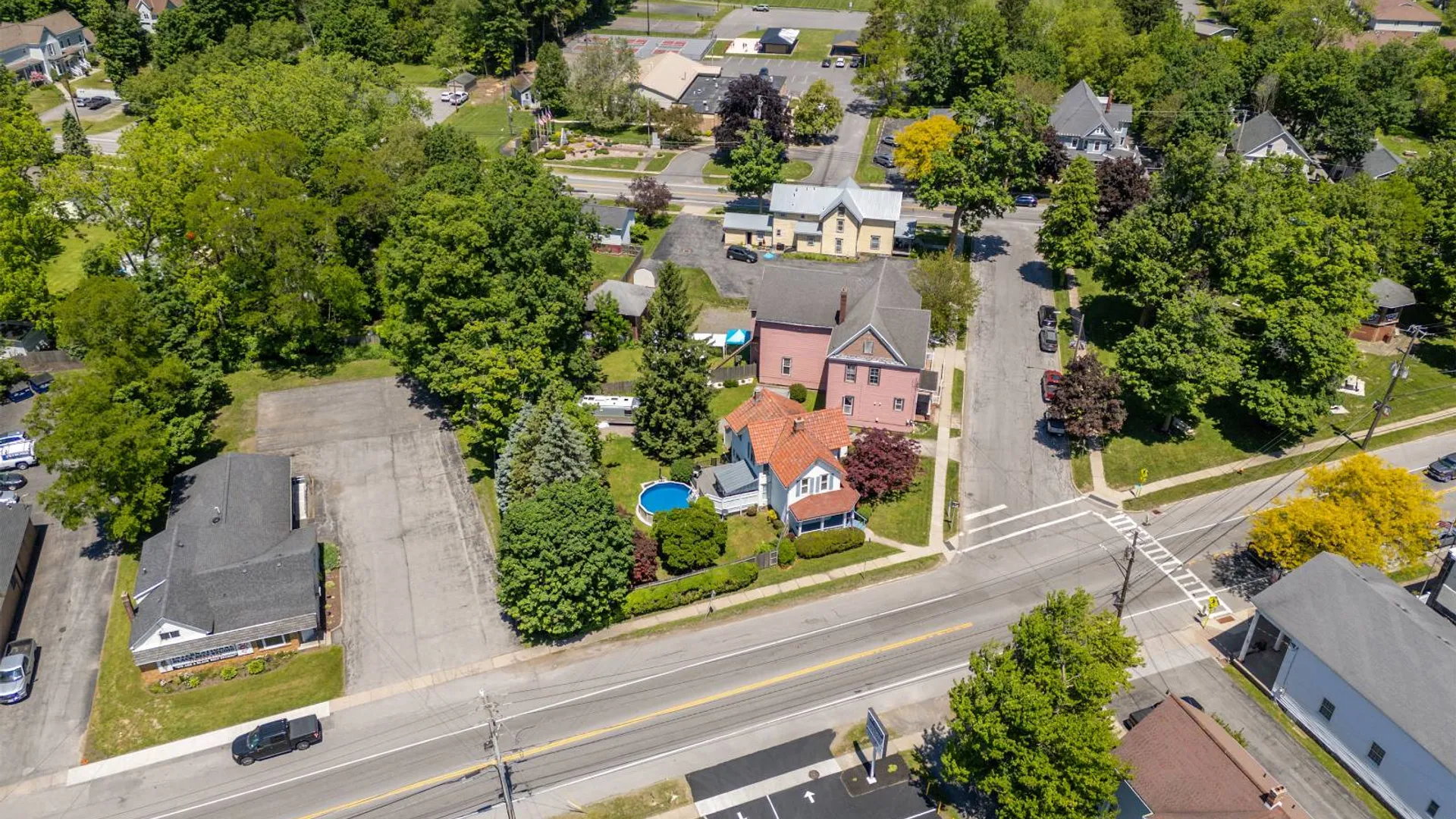 Property at 13134 Broadway St, Alden, NY 14004 44