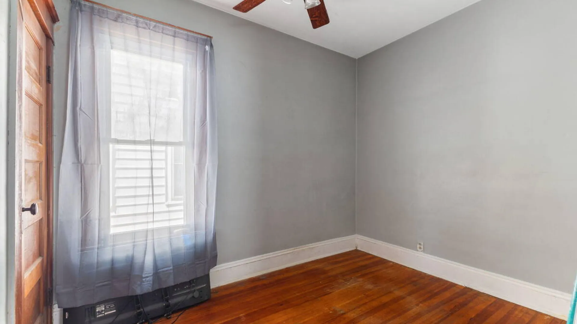 Property at 1065 Willett Street, Schenectady, NY 12303 27