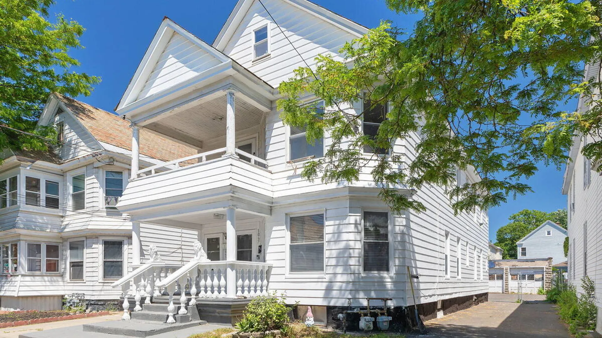 Property at 1065 Willett Street, Schenectady, NY 12303 3