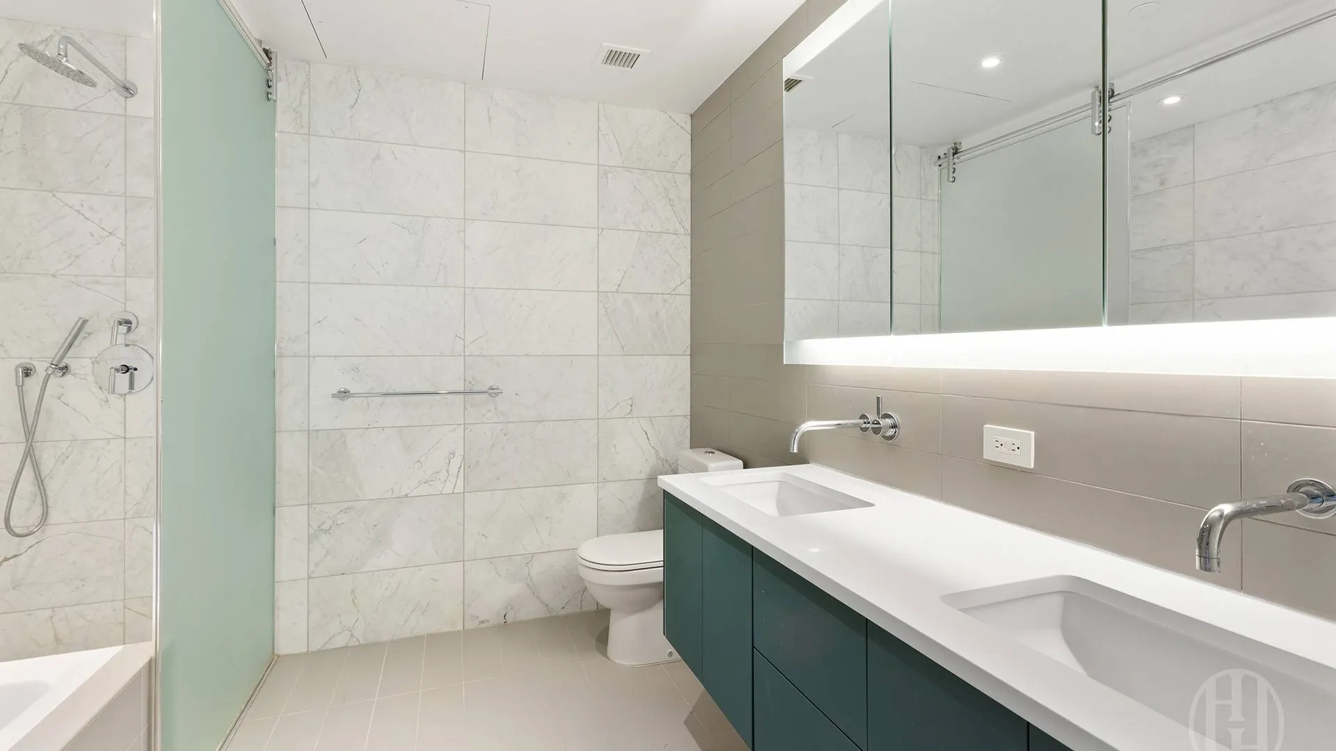 Property at 123 Third Avenue, New York, NY 10003 6