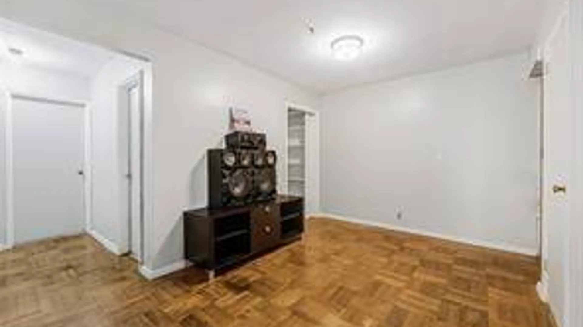 Property at 1234 Midland Avenue, Yonkers, NY 10708 3