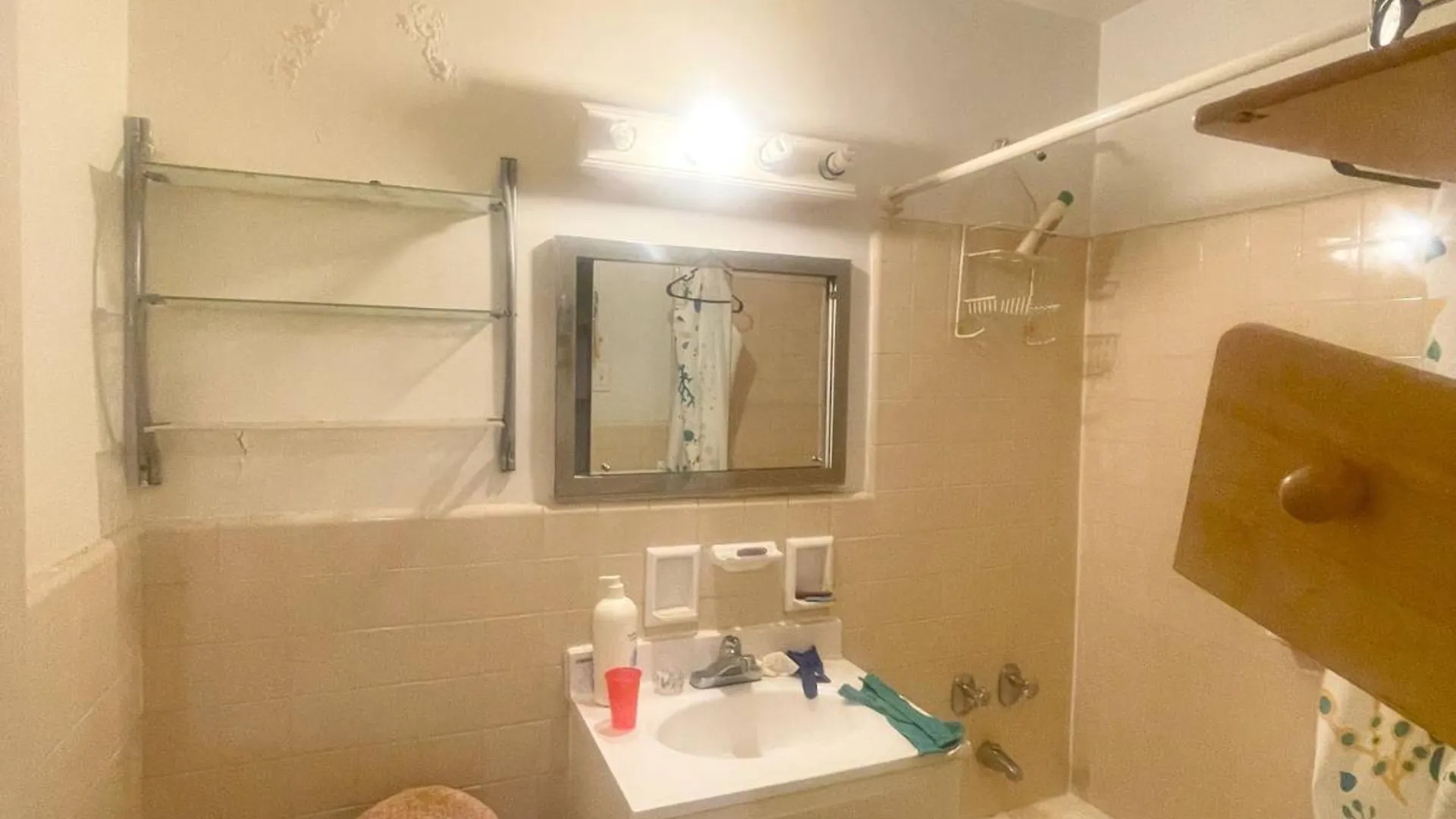 Property at 3201 Grand Concourse, Bronx, NY 10468 6