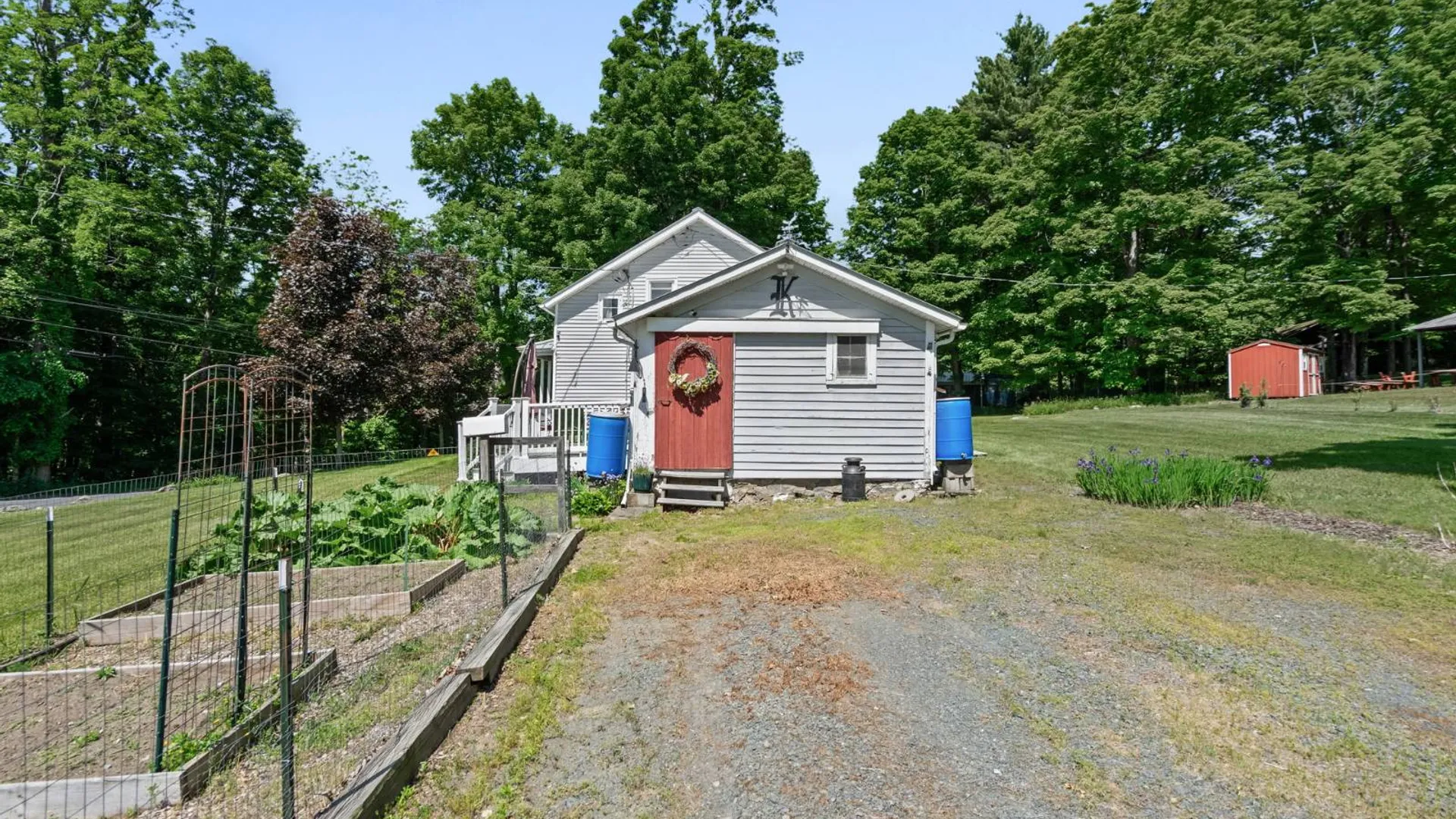 Property at 18 Farm Way, Averill Park, NY 12018 38