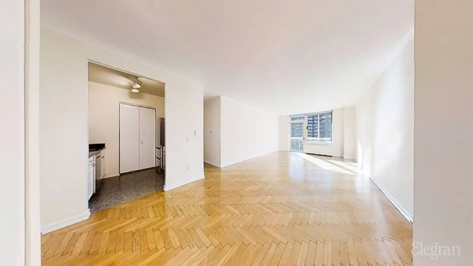 Property at 170 E 87th St, New York, NY 10128 7