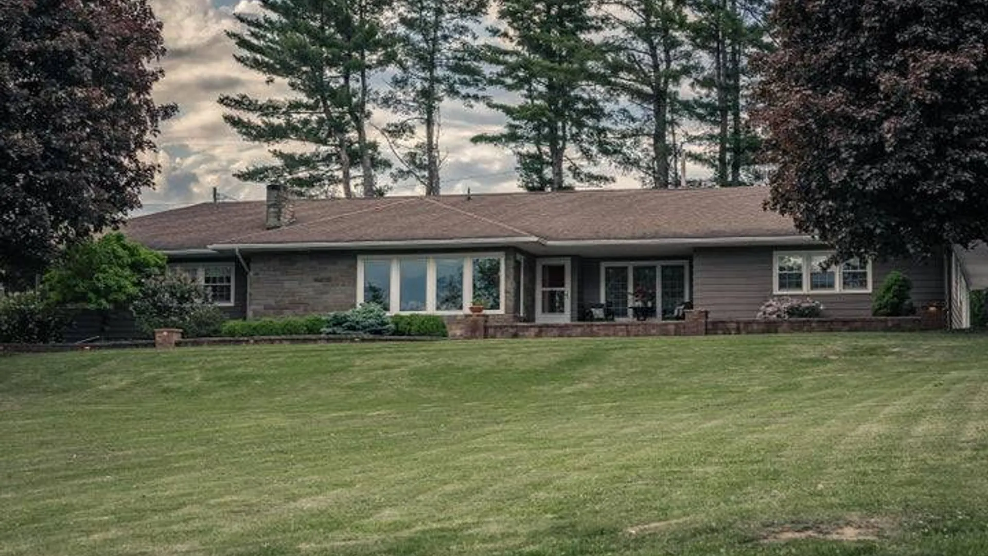Property at 109 Golf Course Rd., Amsterdam, NY 12010 2