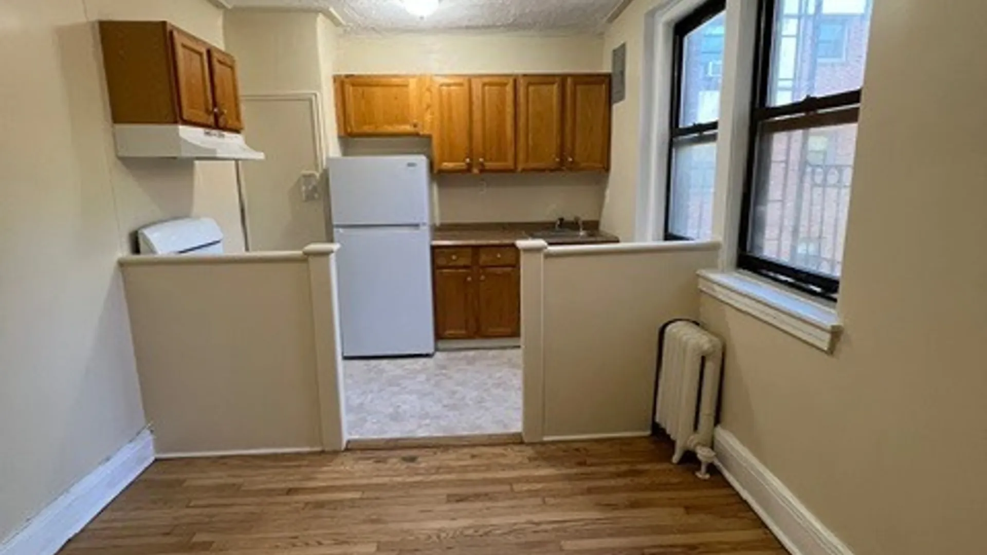 Property at 9 Greenridge Ave, White Plains, NY 10605 3