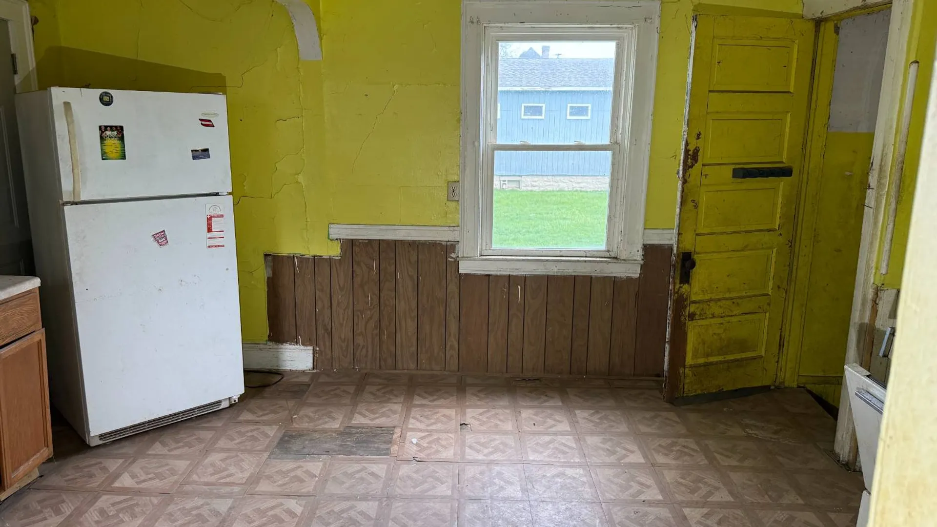 Property at 128 Corning W Ave, Syracuse, NY 13205 15