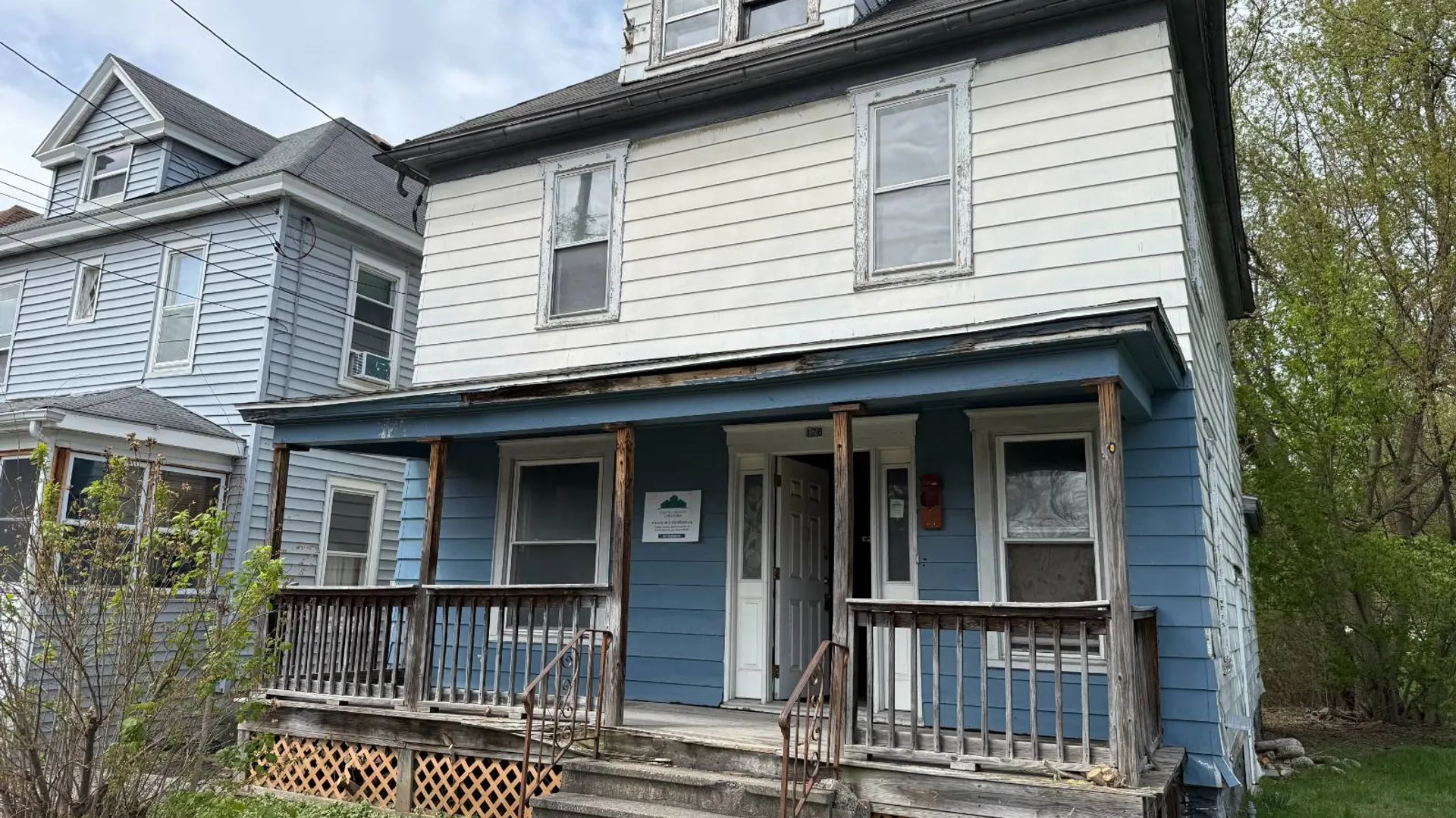 Property at 128 Corning W Ave, Syracuse, NY 13205 2