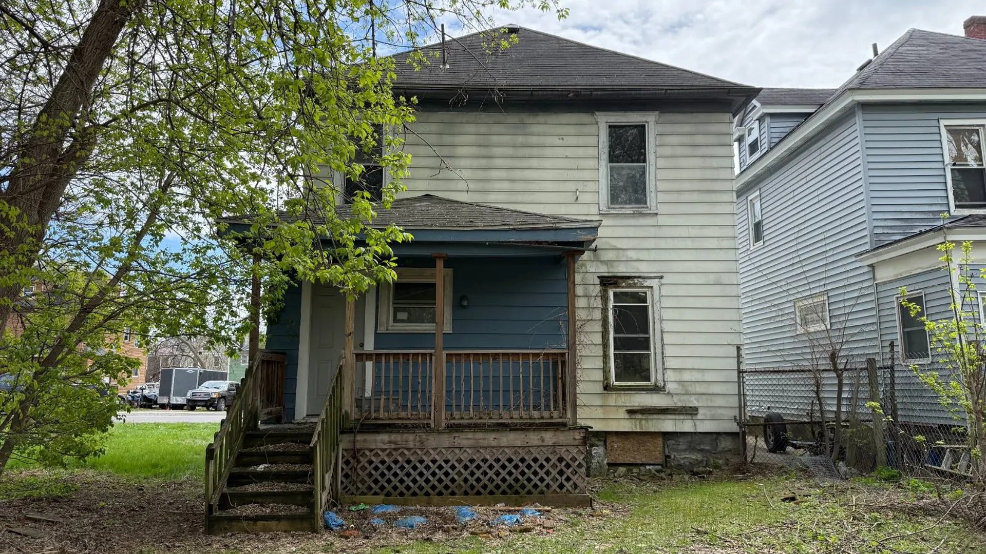 Property at 128 Corning W Ave, Syracuse, NY 13205 6