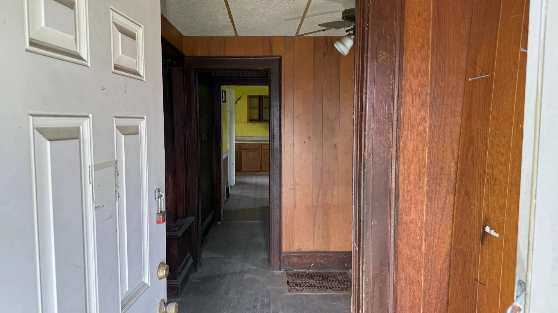 Property at 128 Corning W Ave, Syracuse, NY 13205 7