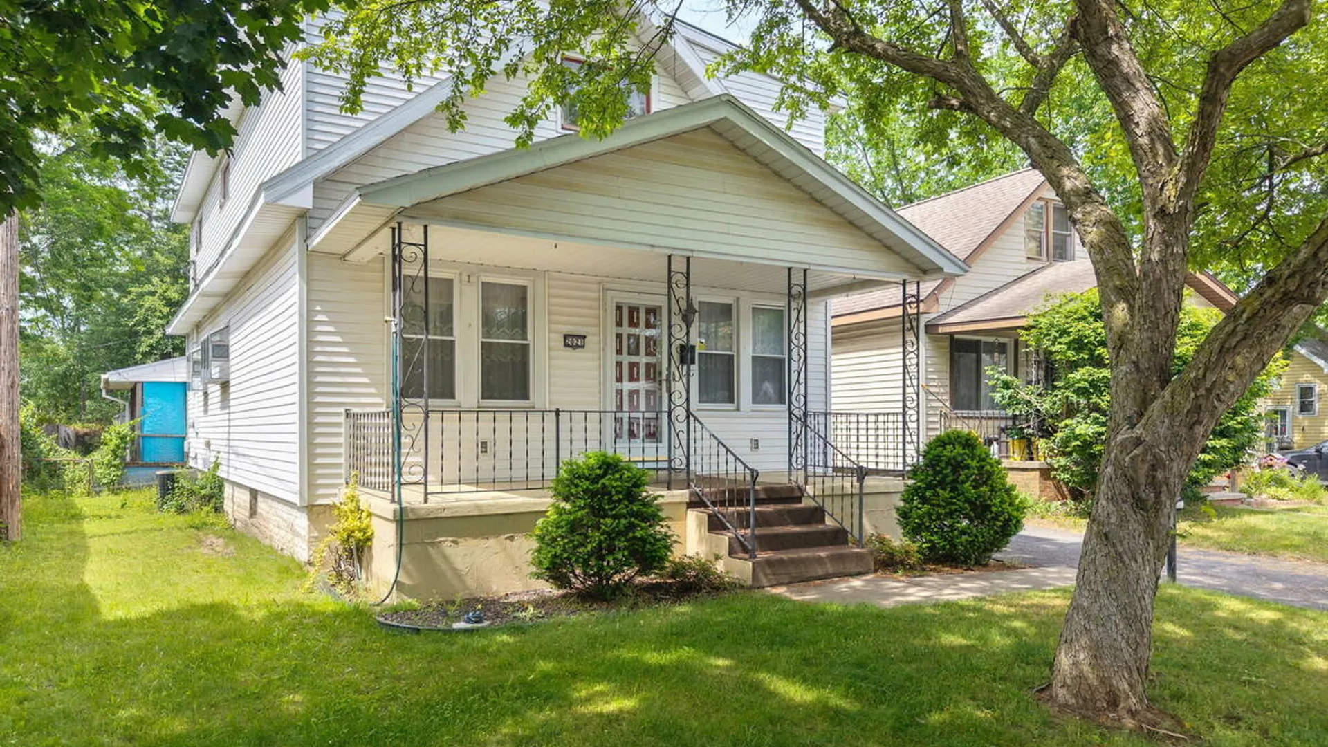 Property at 2021 Cedarlawn Avenue, Rotterdam, NY 12306 2