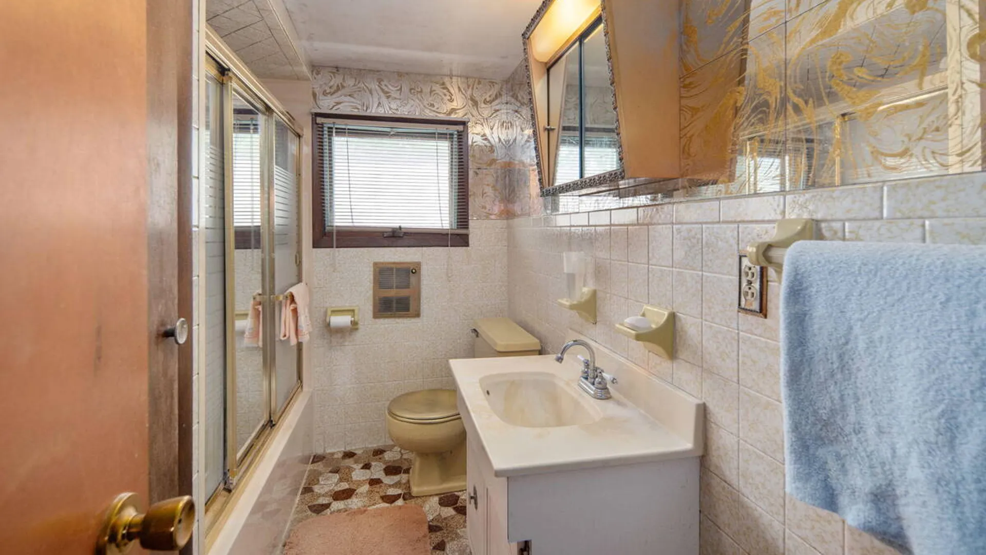 Property at 2021 Cedarlawn Avenue, Rotterdam, NY 12306 34