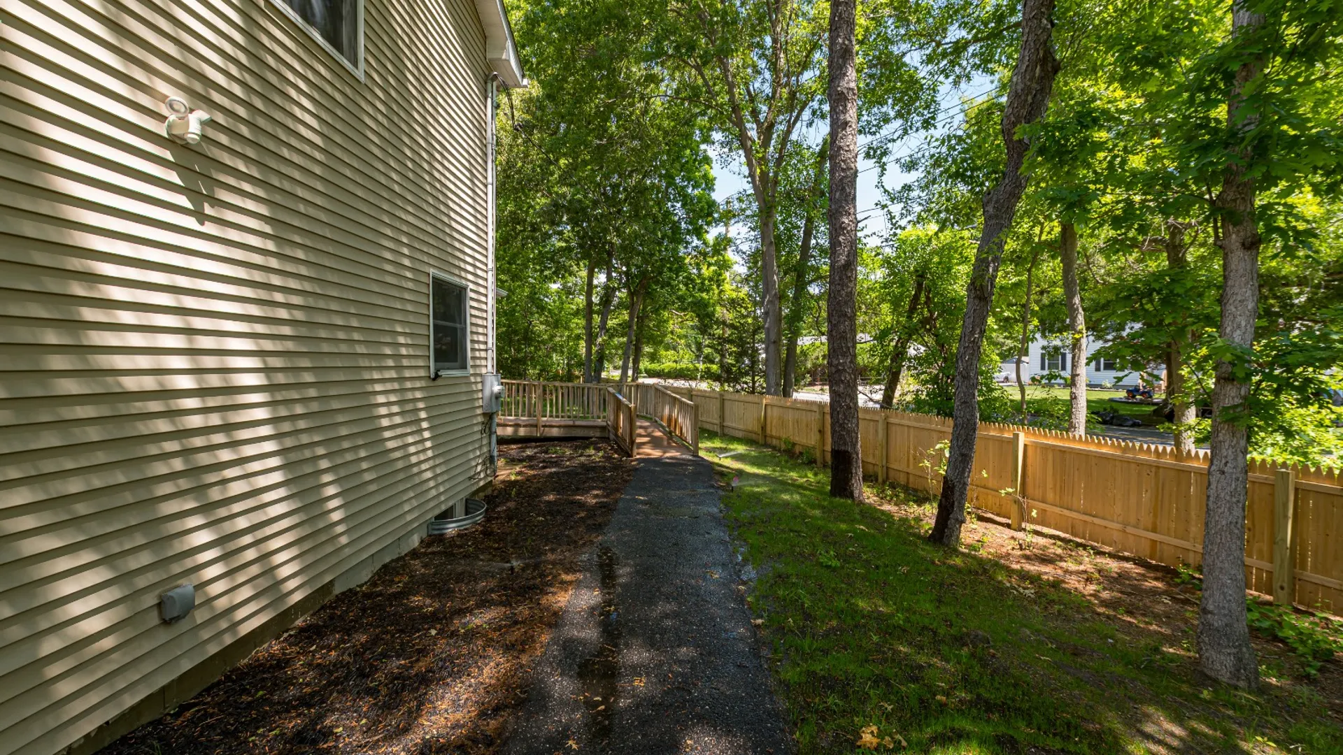 Property at 25 Camelot Drive, Centereach, NY 11720 27