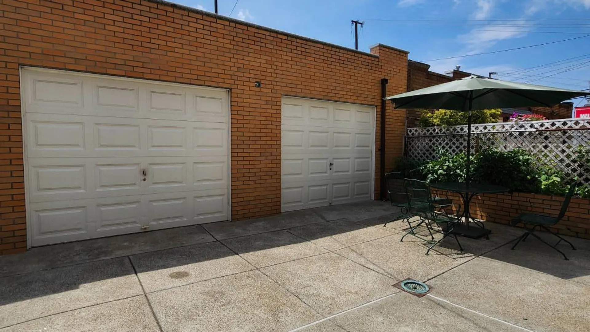 Property at 6010 Linden St, Ridgewood, NY 11385 2