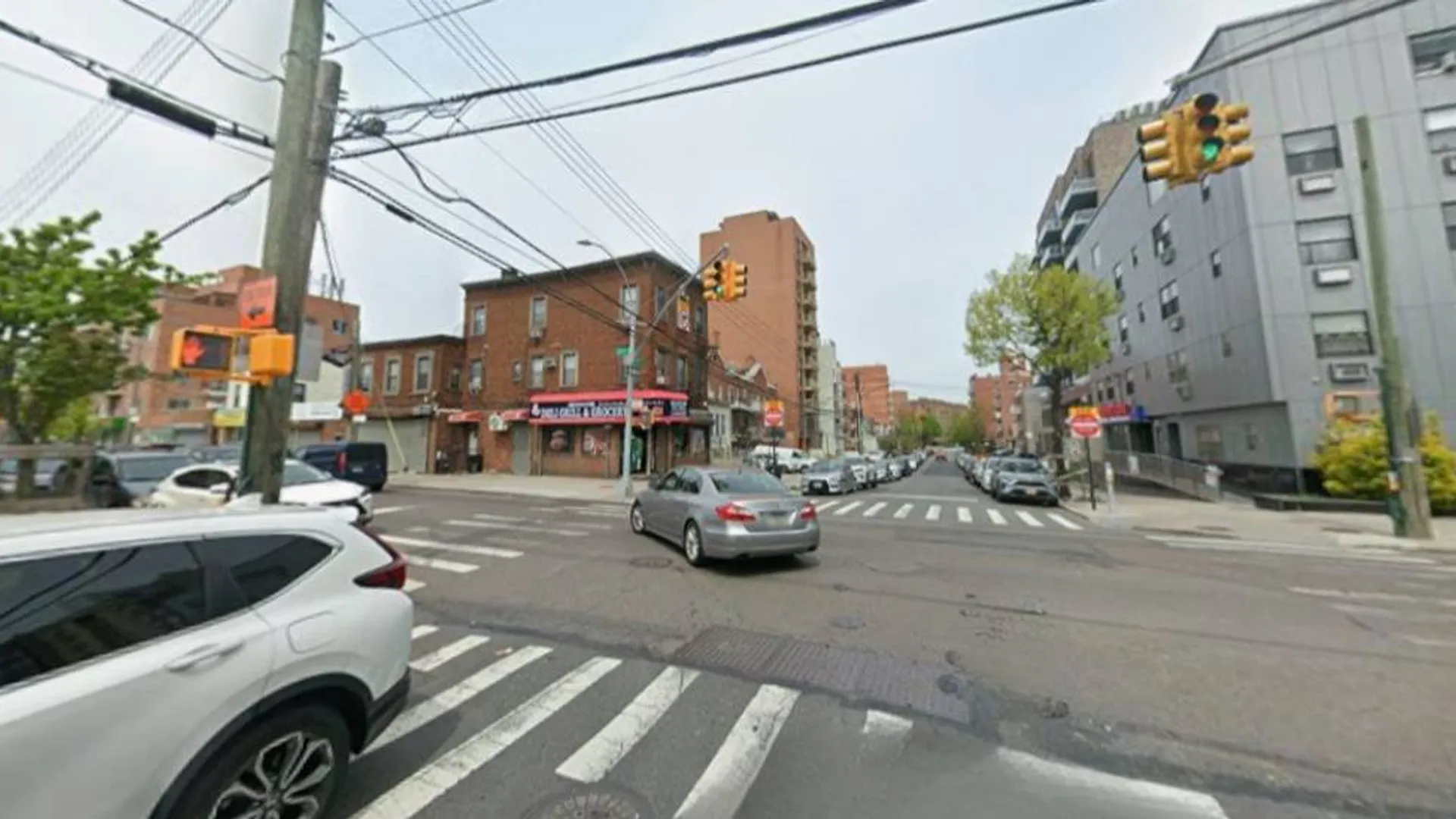 Property at 31-52 137th St, Flushing, NY 11354 8