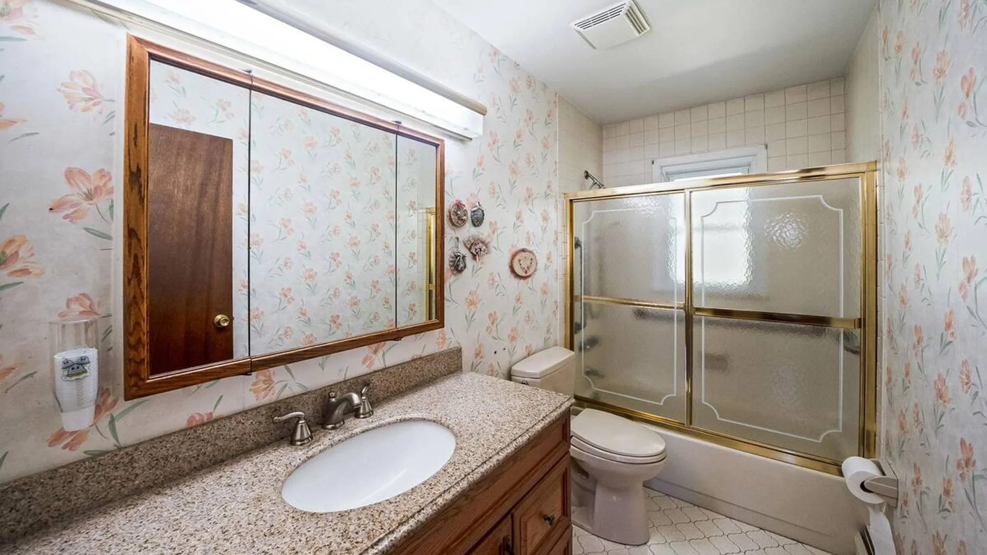 Property at 66 Henry Avenue, Babylon, NY 11702 21