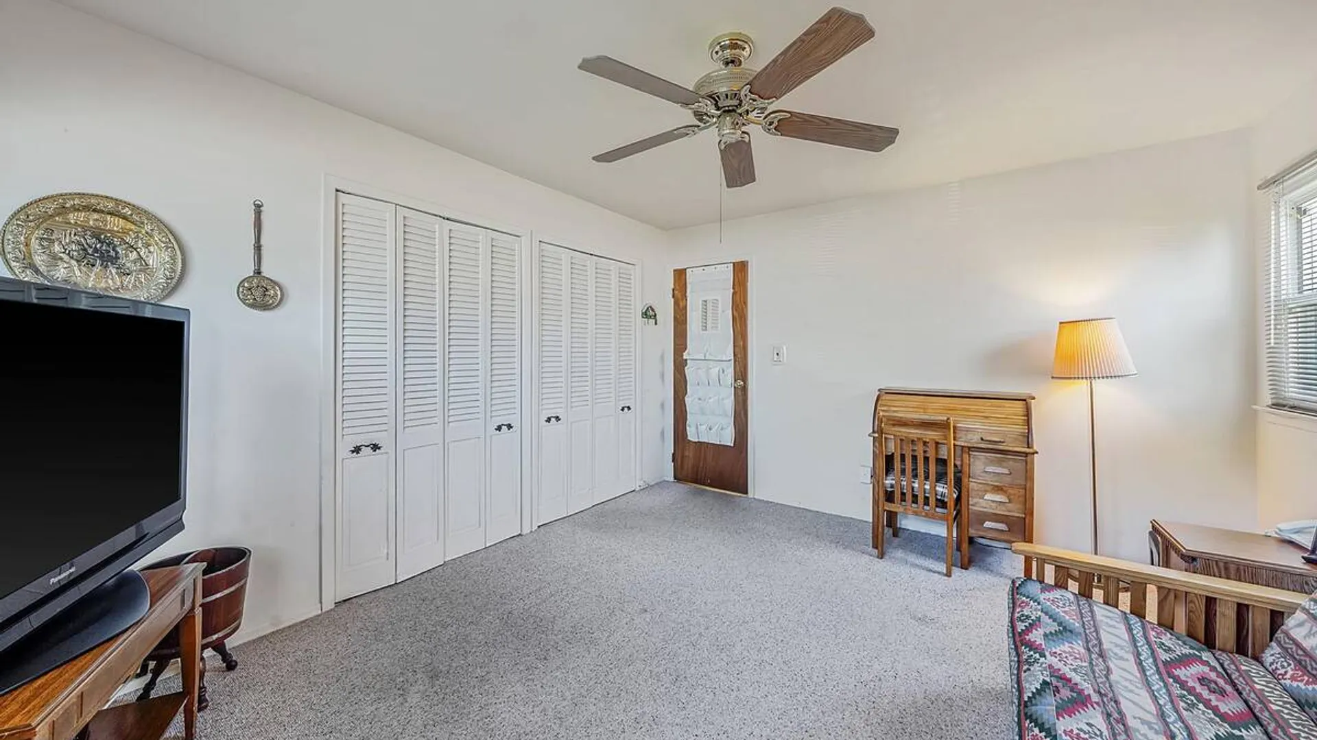 Property at 66 Henry Avenue, Babylon, NY 11702 23