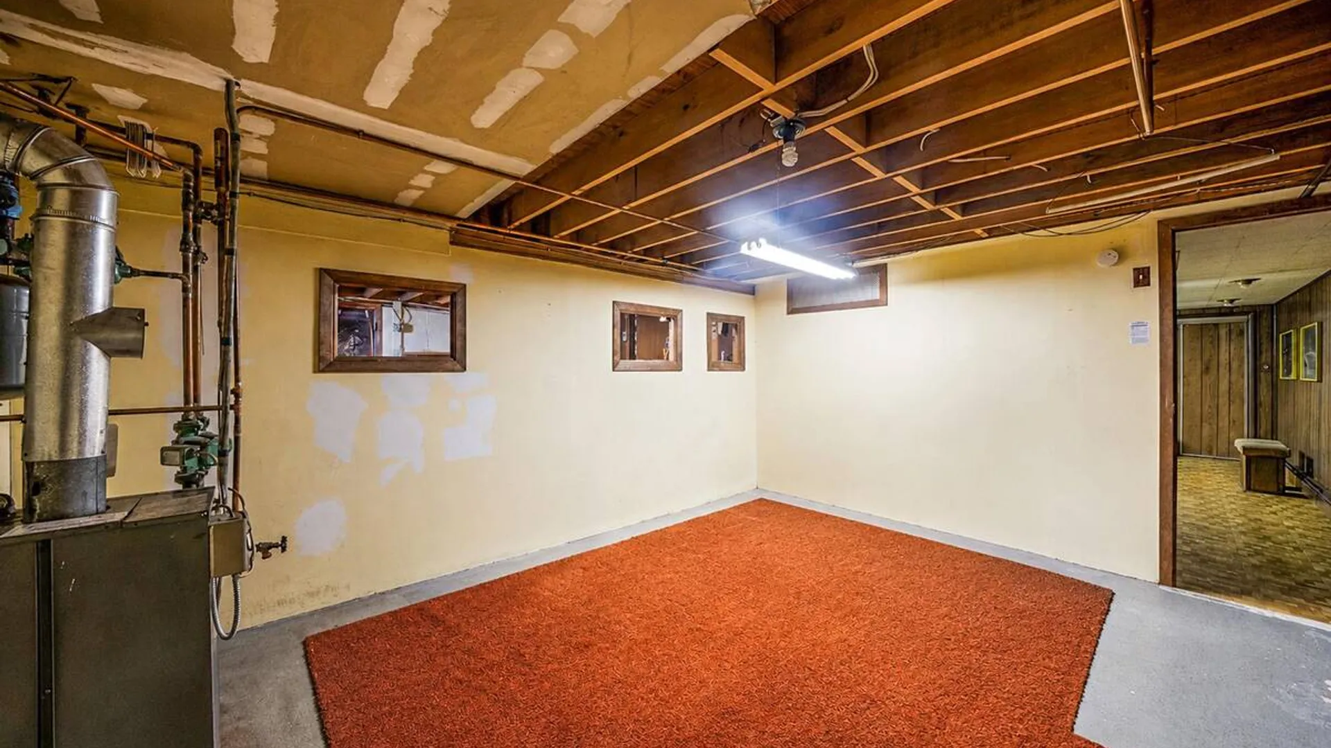 Property at 66 Henry Avenue, Babylon, NY 11702 32