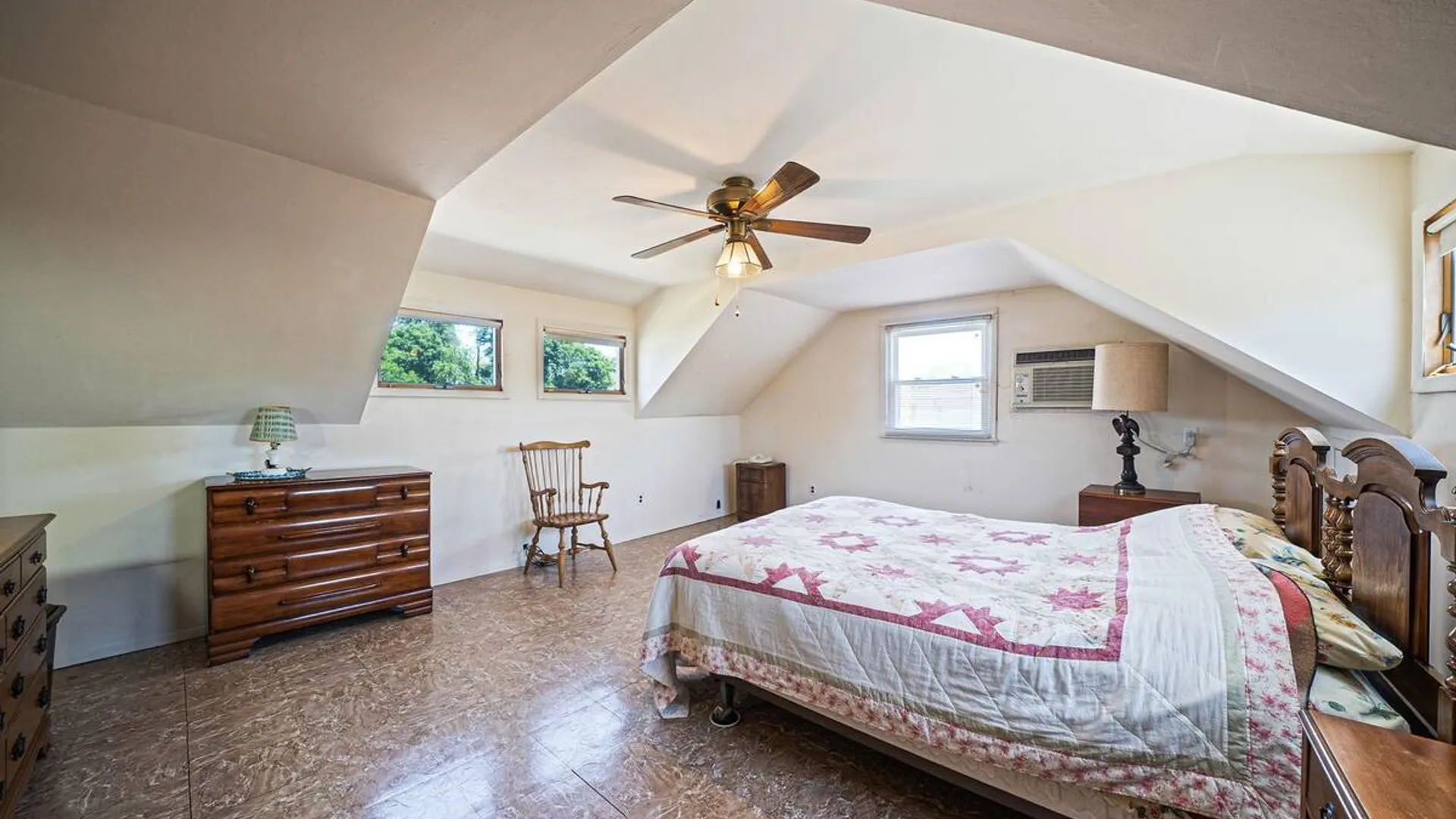 Property at 66 Henry Avenue, Babylon, NY 11702 36