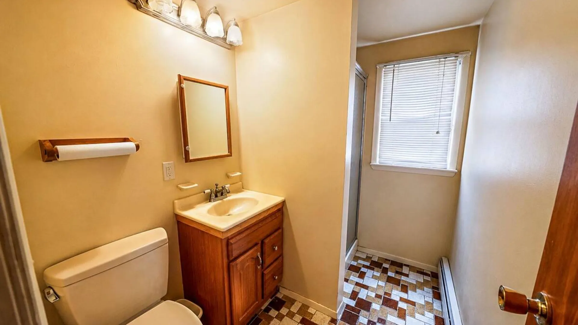 Property at 66 Henry Avenue, Babylon, NY 11702 38