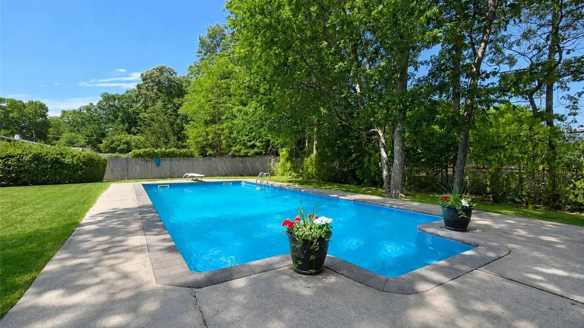 Property at 15 Cabin Lane, East Setauket, NY 11733 20