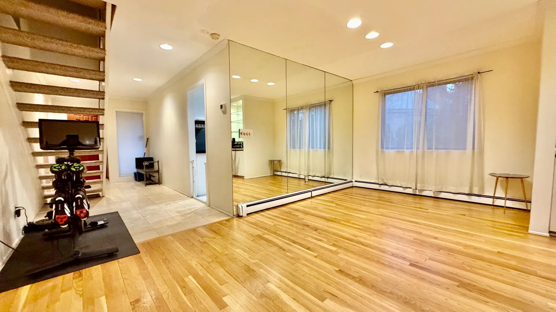 Property at 75 Greenway Close, Rye brook, NY 10573 2