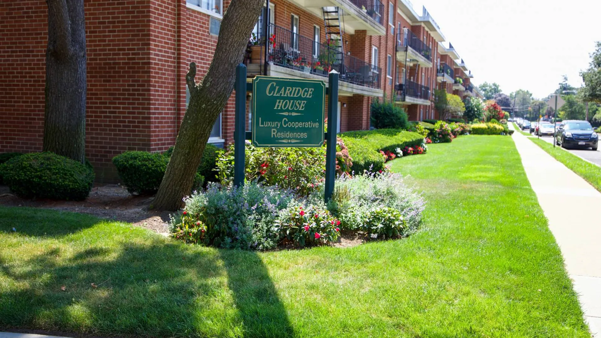 Property at 85 S Centre Ave, Rockville Centre, NY 11570 2