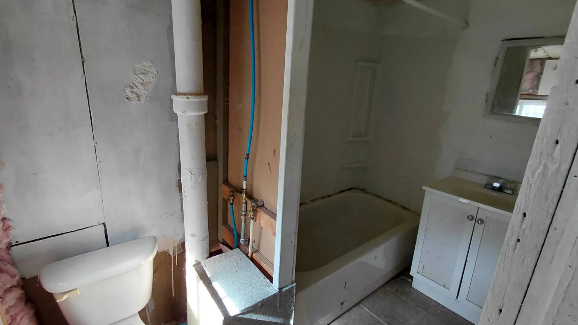 Property at 11 Oakland Ave, Gloversville, NY 12078 19