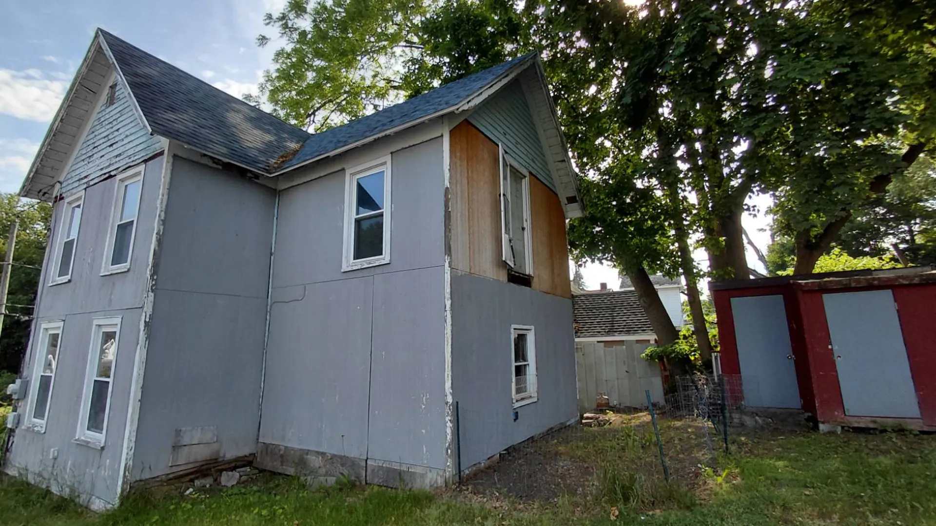 Property at 11 Oakland Ave, Gloversville, NY 12078 31