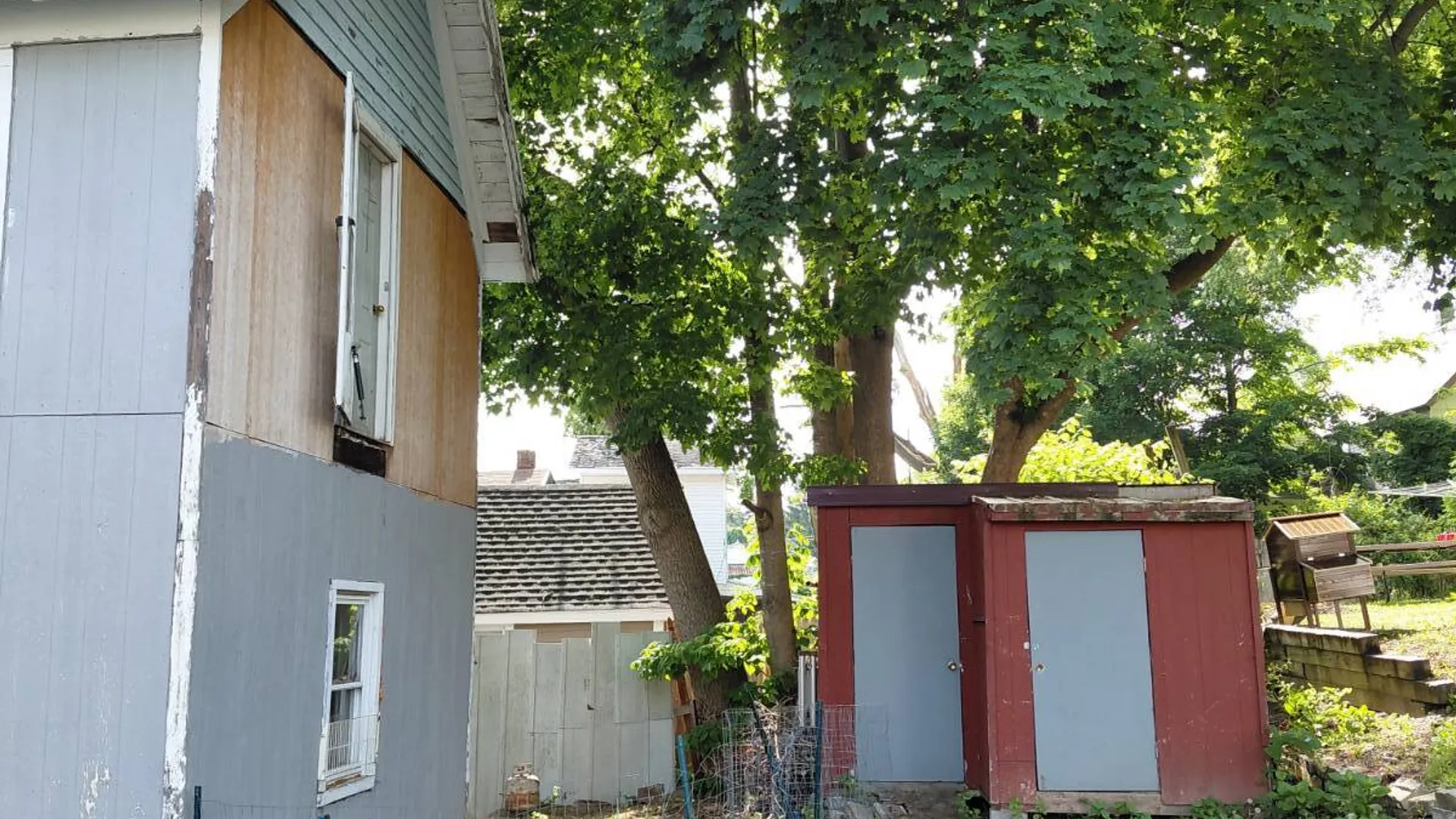 Property at 11 Oakland Ave, Gloversville, NY 12078 33