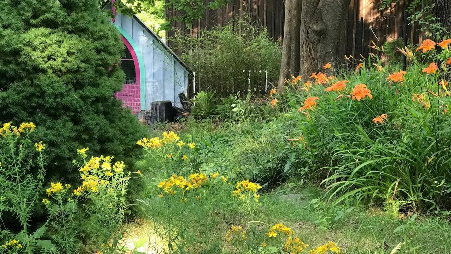 Property at 26 New York Ave, Shelter Island Heights, NY 11965 2