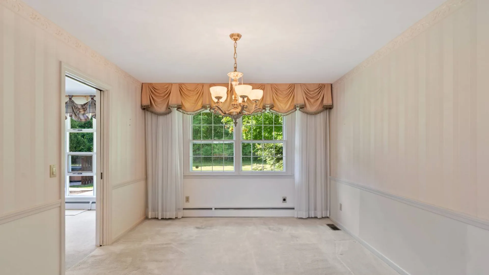 Property at 39 Glenridge Rd, Schenectady, NY 12302 12