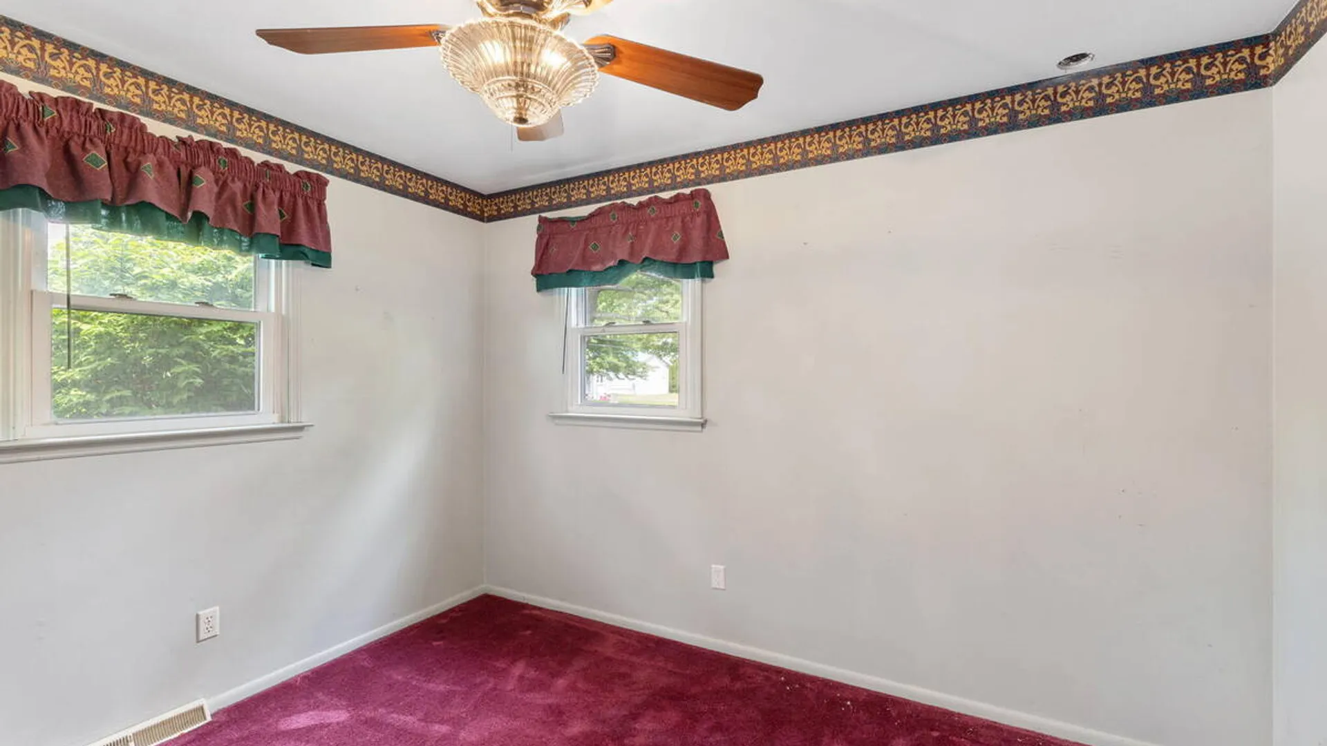 Property at 102 Evans Road, Rotterdam, NY 12306 18