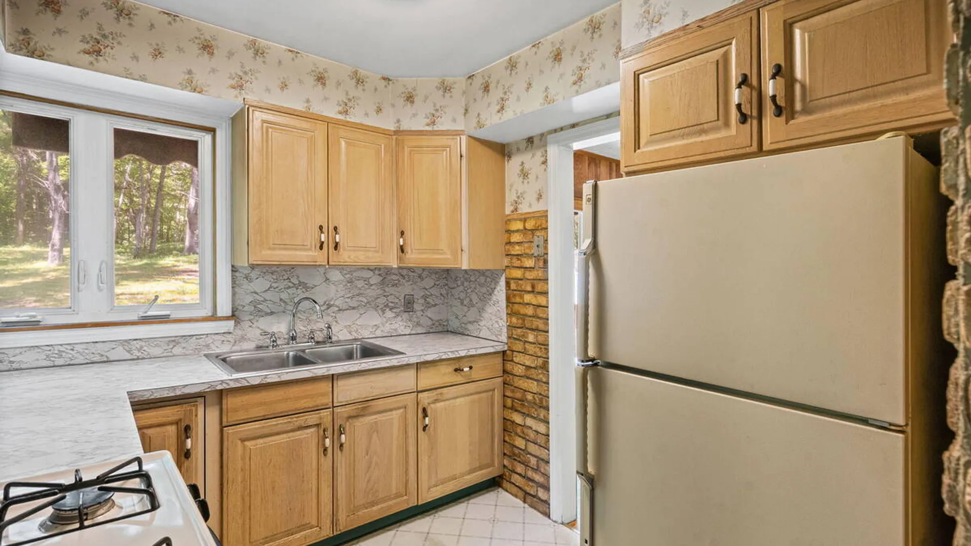 Property at 1130 Sanders Road, Glenville, NY 12302 14
