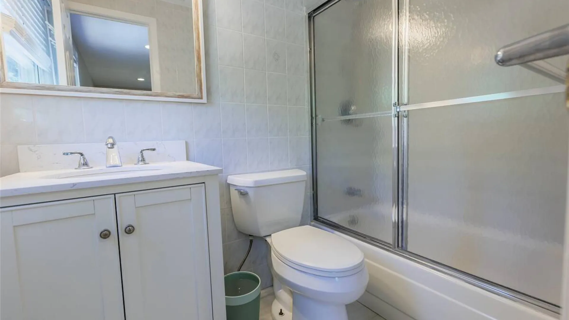 Property at 29 Segatogue Lane, South Setauket, NY 11720 17
