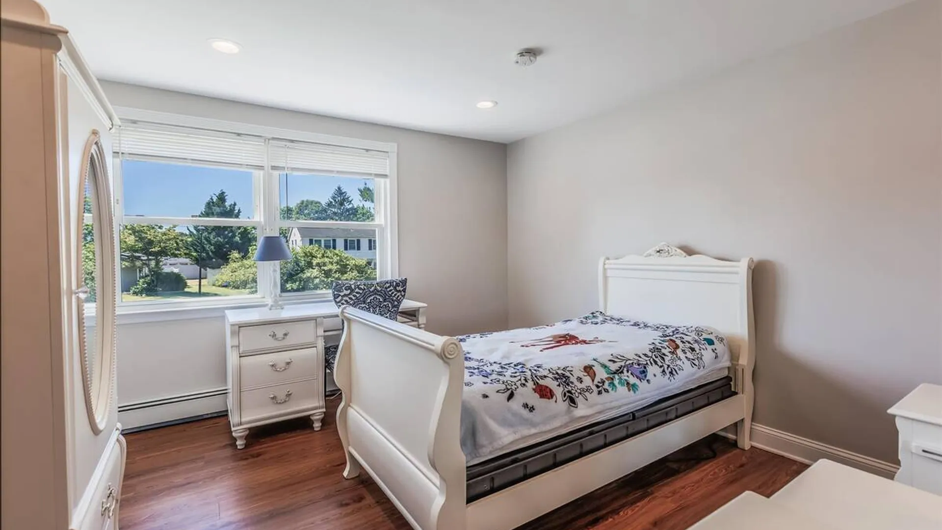 Property at 29 Segatogue Lane, South Setauket, NY 11720 18