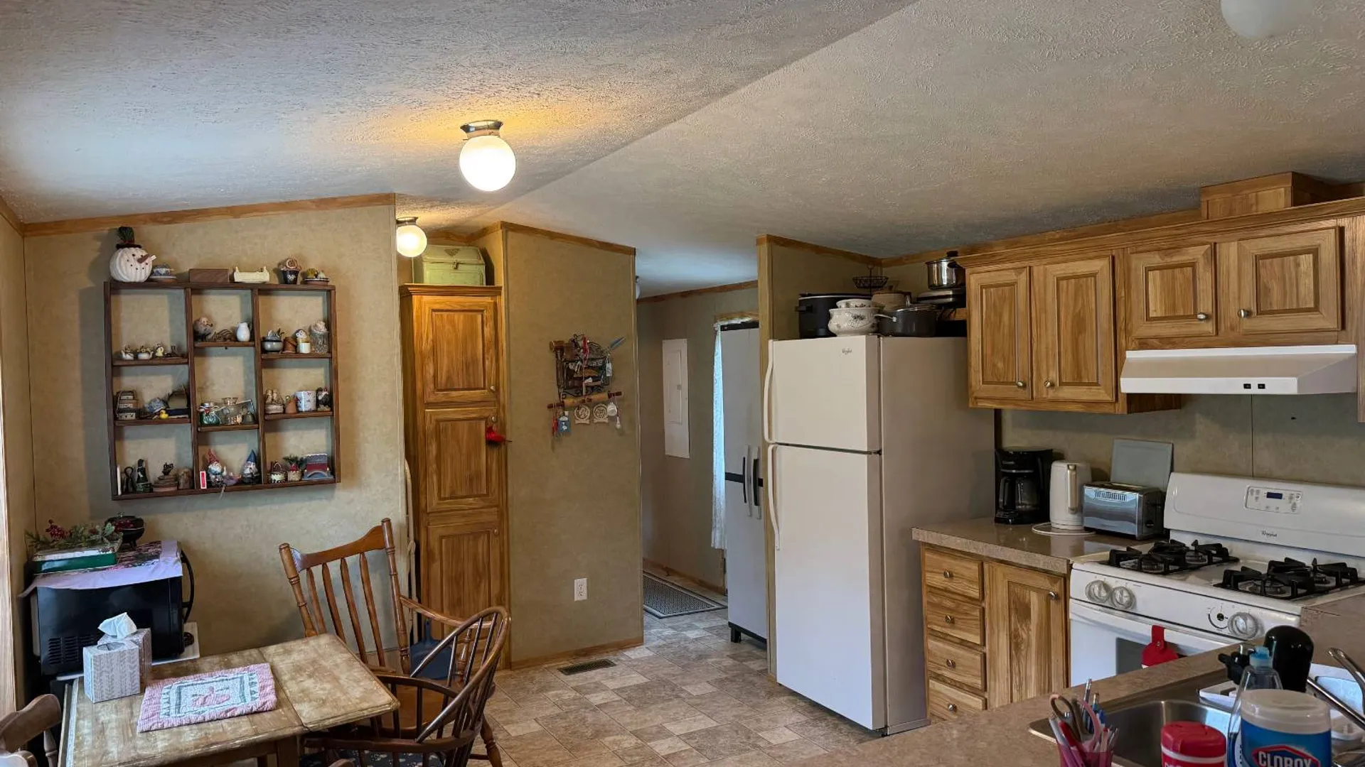 Property at 4 Birch St, Hudson, NY 12534 4