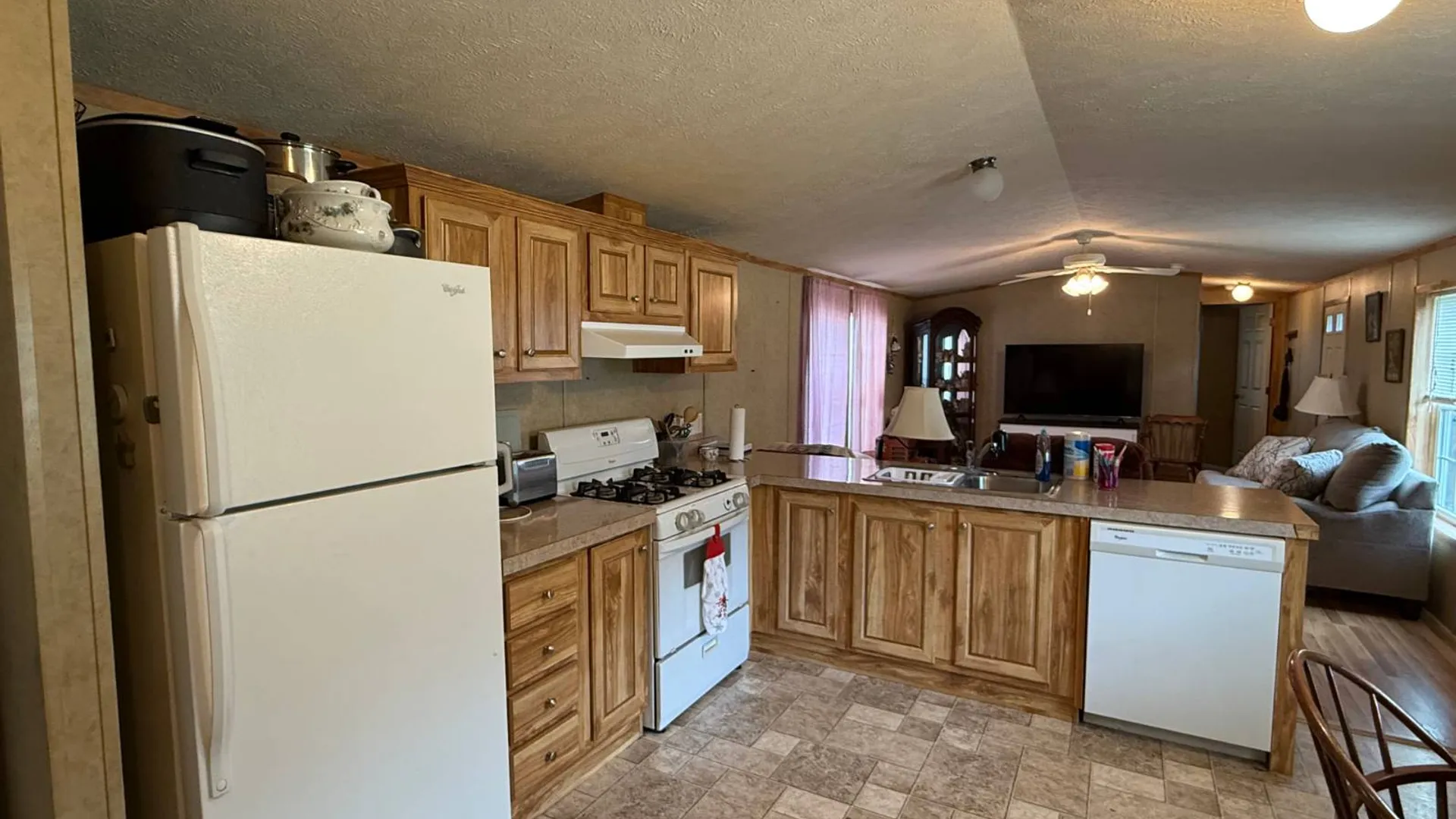 Property at 4 Birch St, Hudson, NY 12534 5
