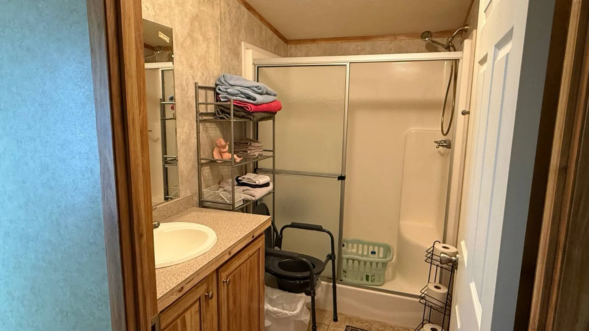 Property at 4 Birch St, Hudson, NY 12534 7