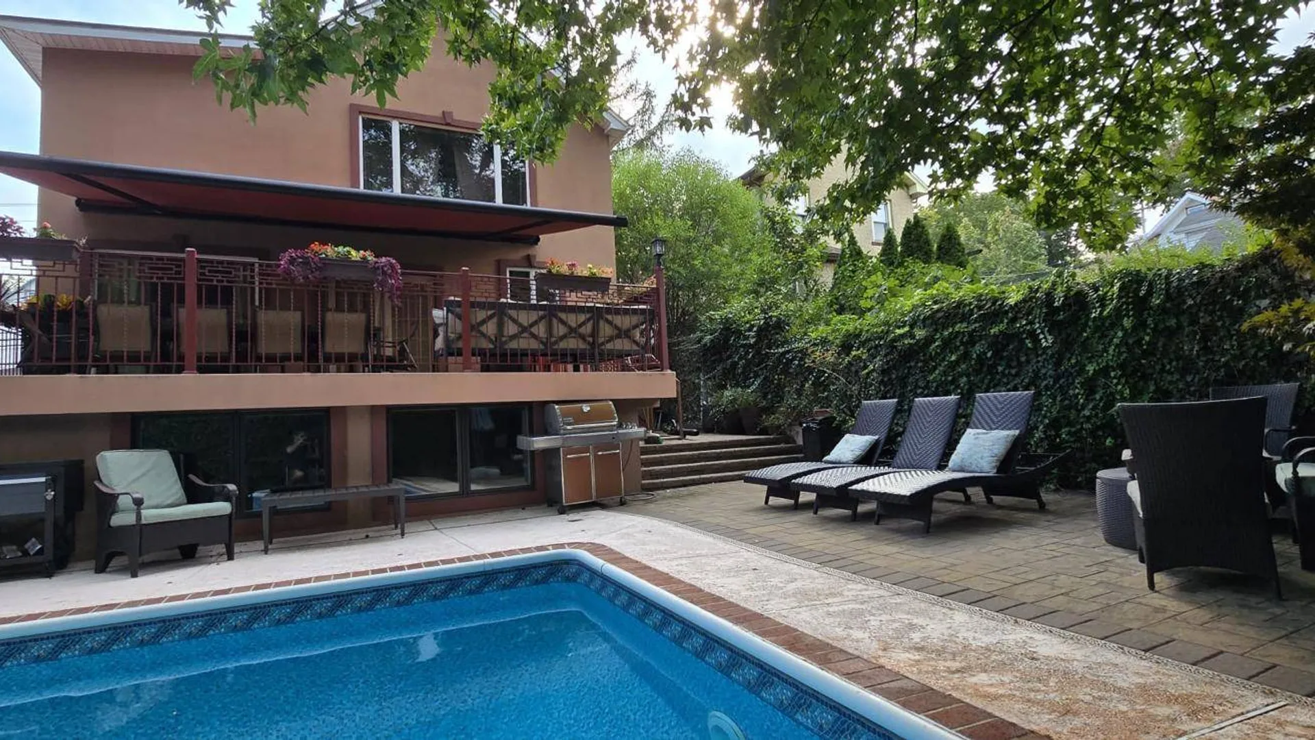 Property at 47 Vista Ave, Staten Island, NY 10304 13