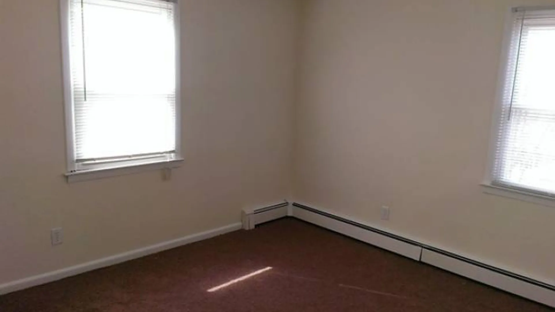 Property at 38 First St, Glen Cove, NY 11542 4