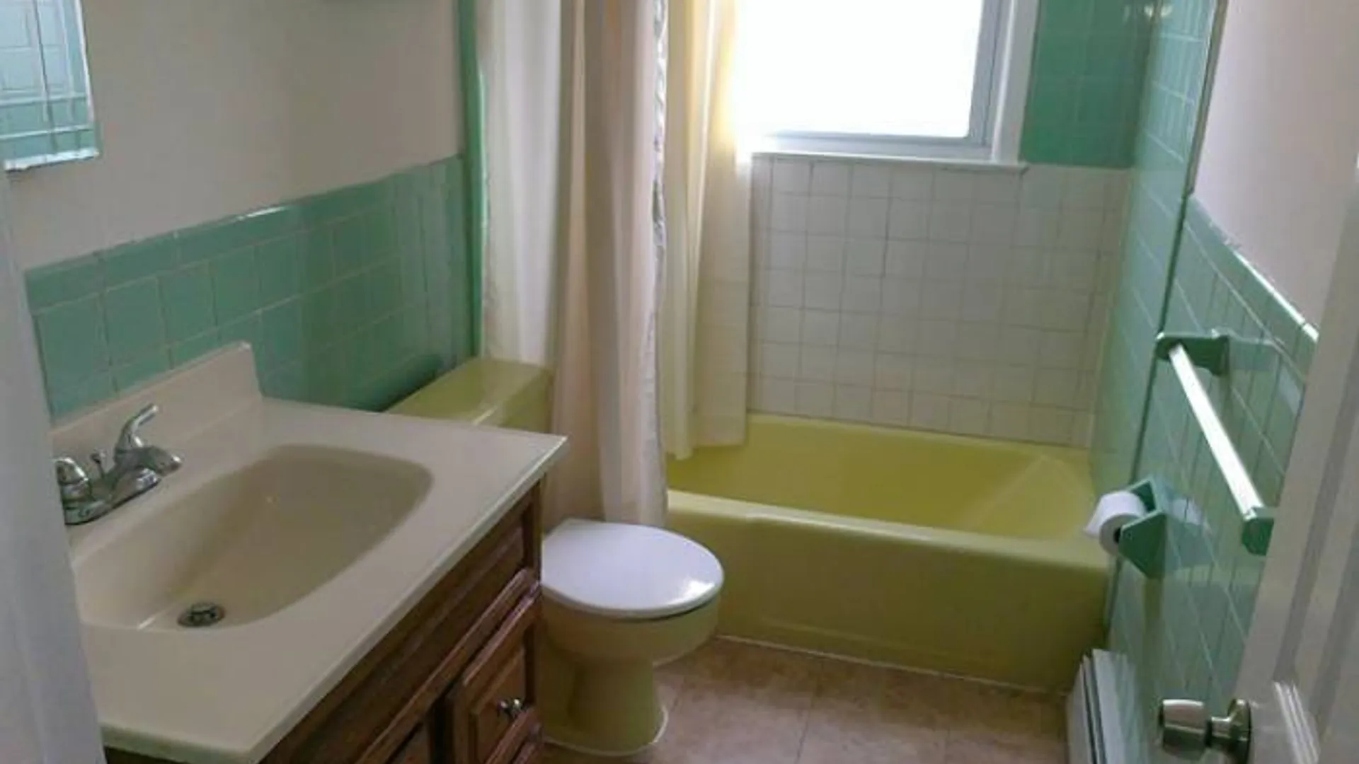 Property at 38 First St, Glen Cove, NY 11542 5