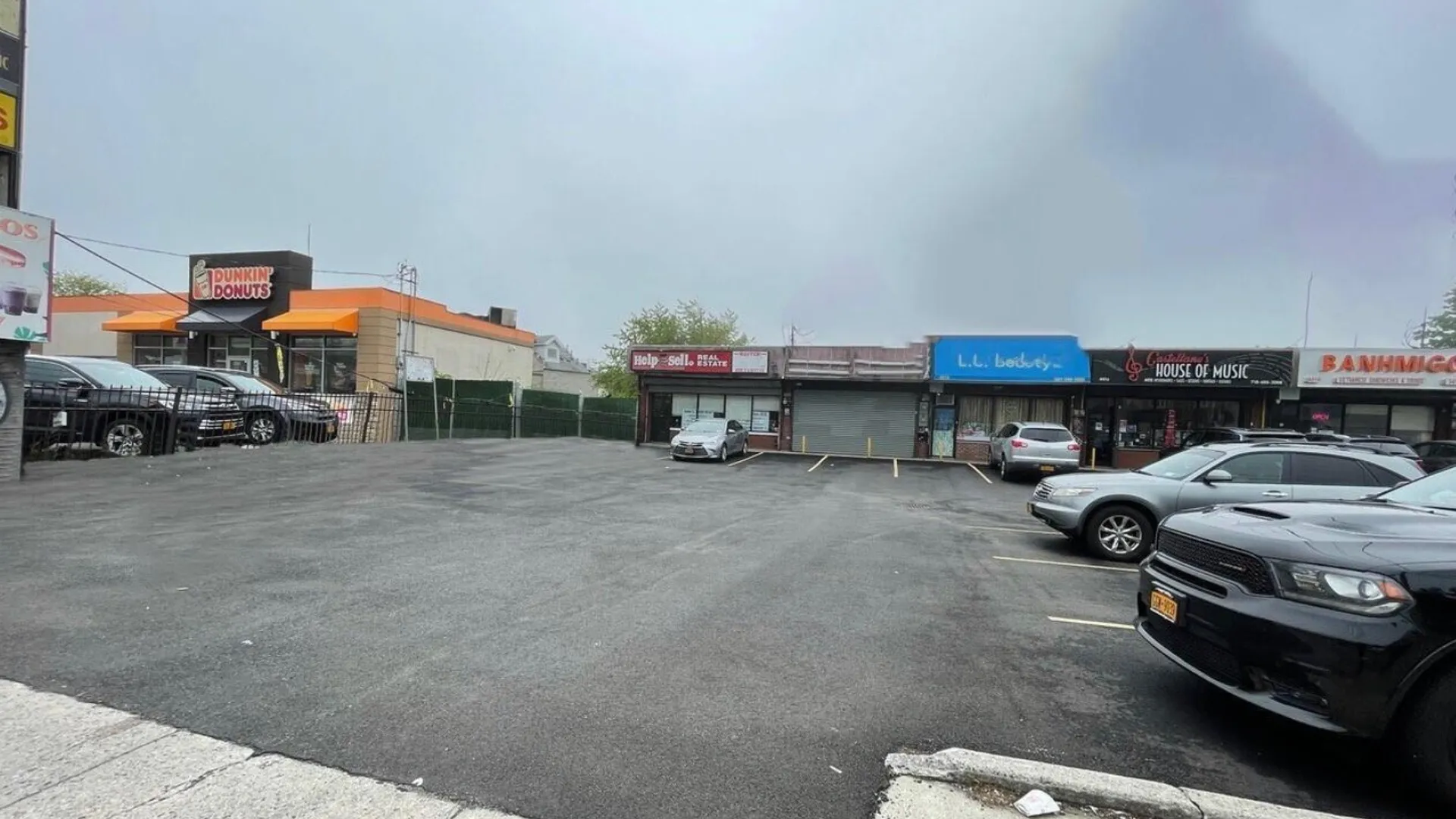 Property at 4012 Hylan blvd, Staten Island, NY 10308 6