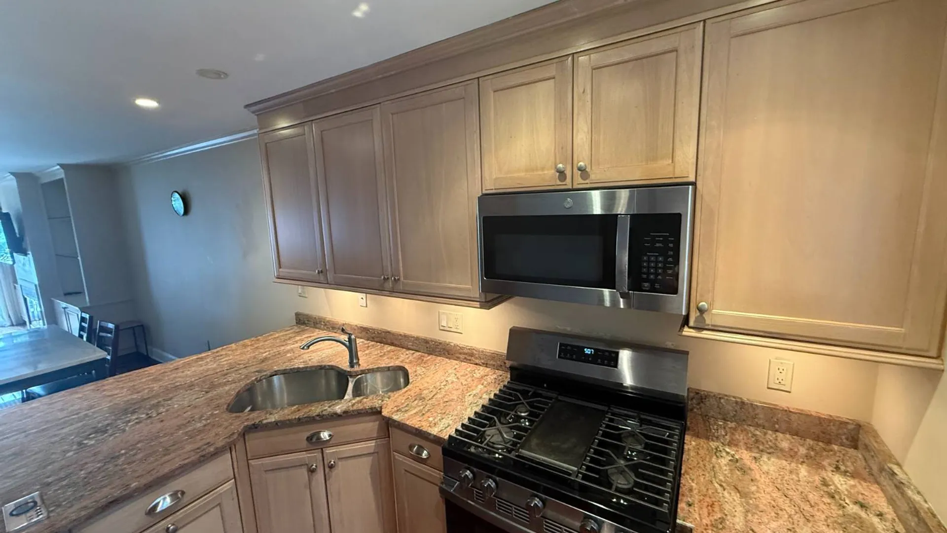 Property at 23 Hudson Point Ln, Ossining, NY 10562 15