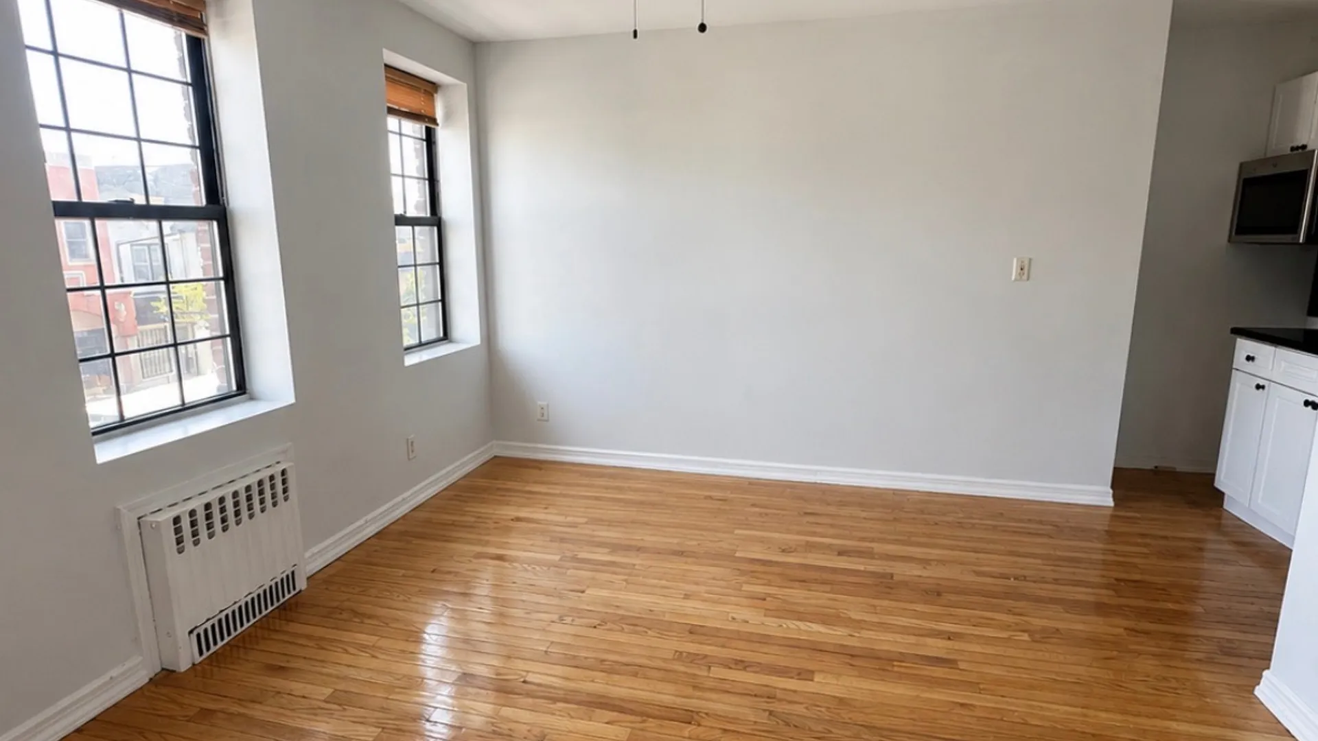 Property at 890 Beech St, Long Beach, NY 11561 3