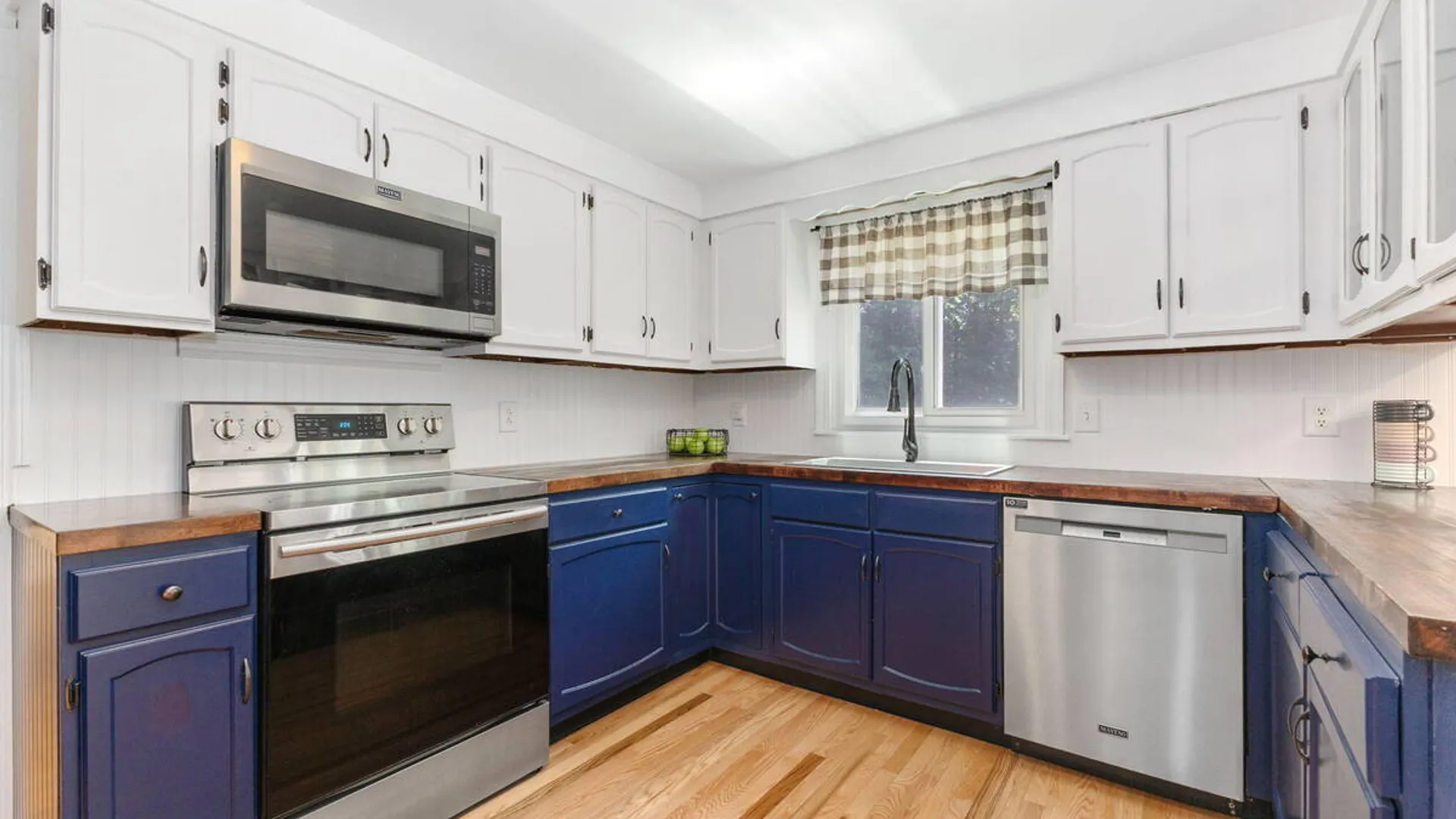 Property at 24 Conifer Drive, Ballston, NY 12027 14
