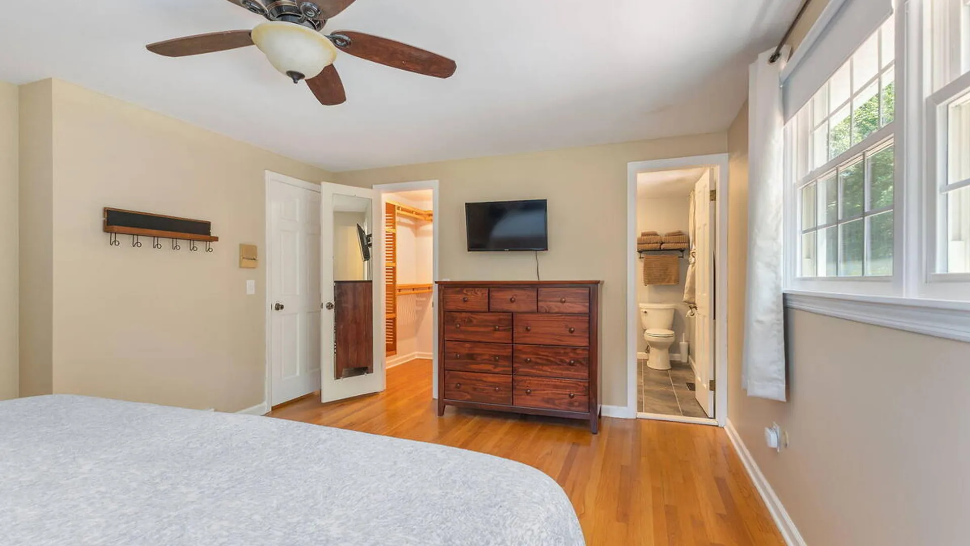 Property at 24 Conifer Drive, Ballston, NY 12027 34