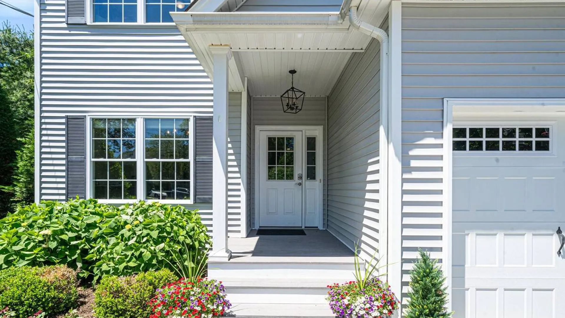 Property at 44 Merritts Path, Rocky Point, NY 11778 4